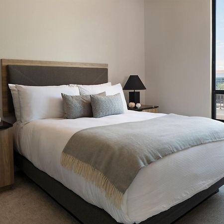 Sentral Old Town Aparthotel Σκότσντεϊλ Δωμάτιο φωτογραφία