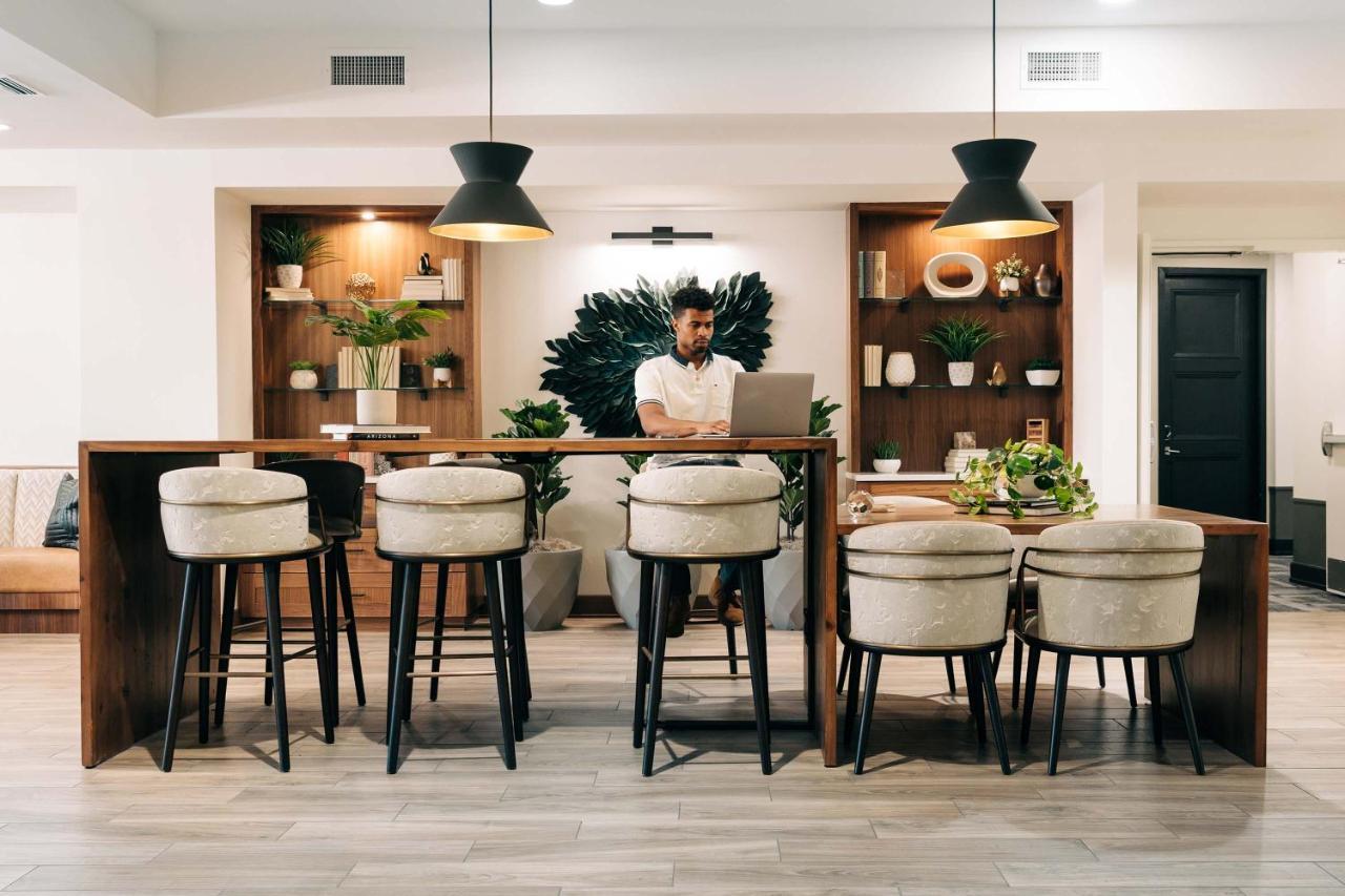 Sentral Old Town Aparthotel Σκότσντεϊλ Εξωτερικό φωτογραφία